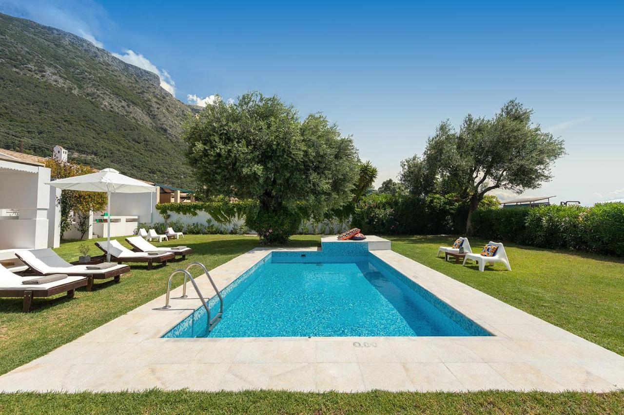 Villa Barbati Del Mar Esterno foto