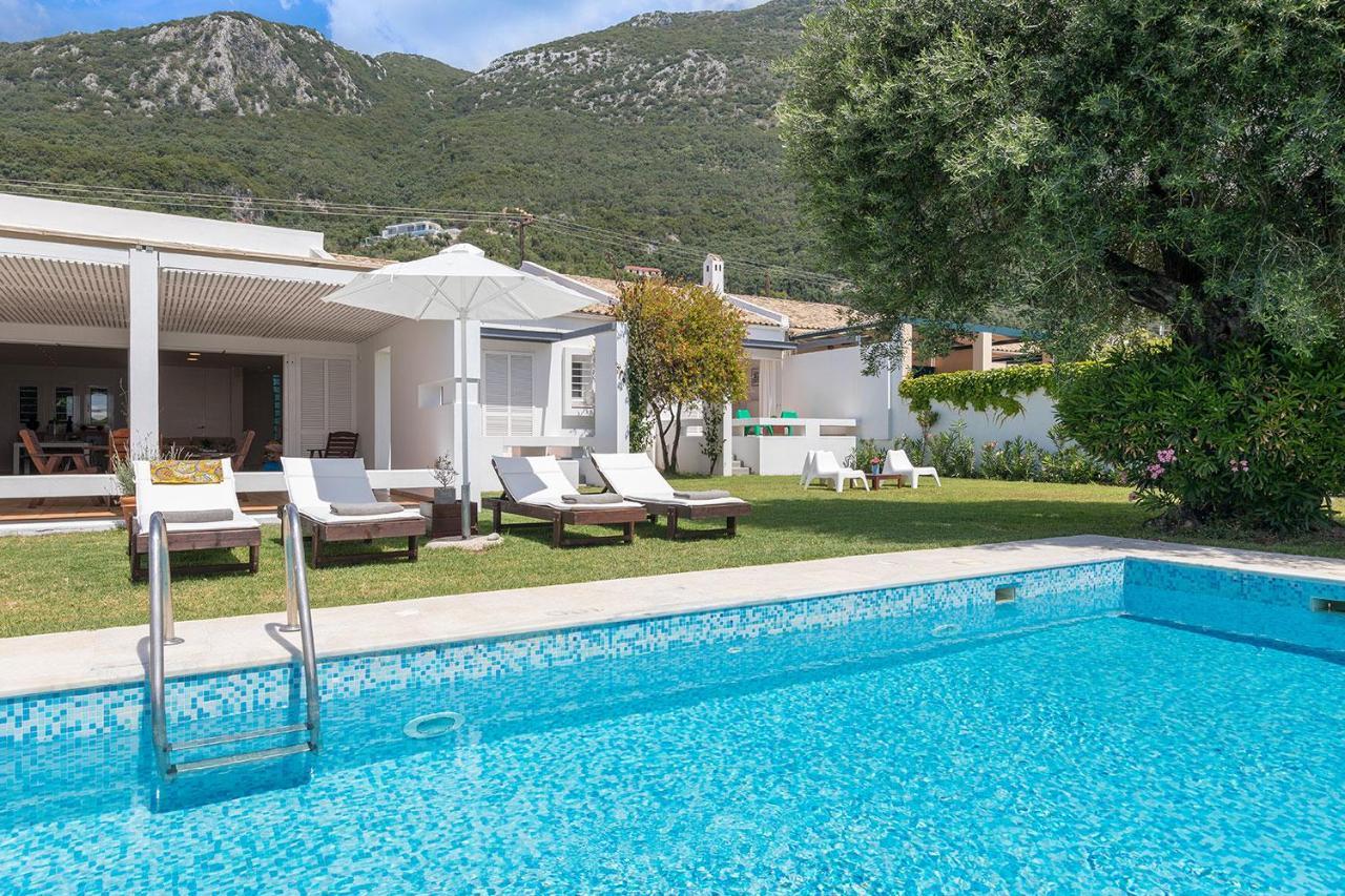 Villa Barbati Del Mar Esterno foto